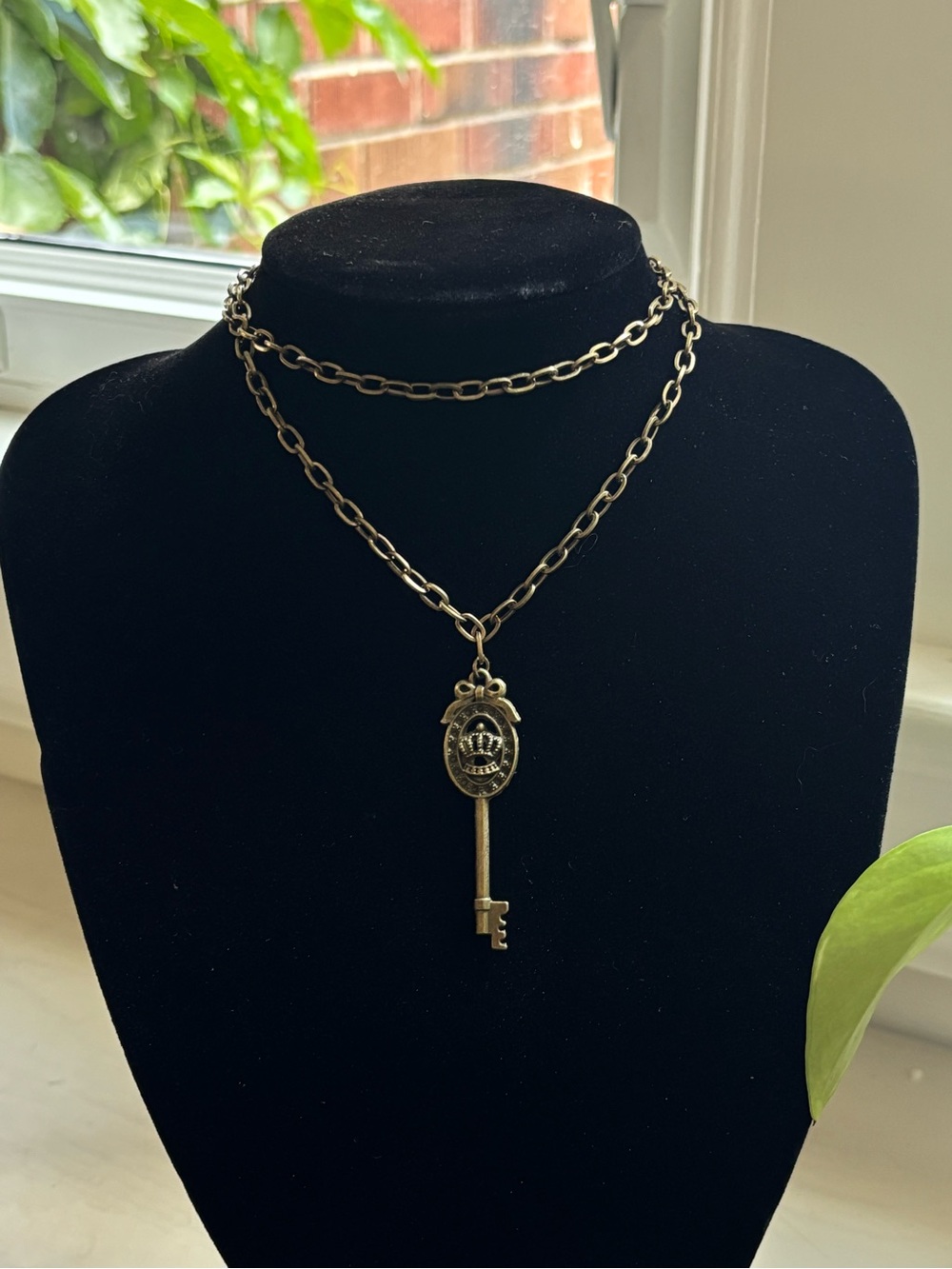 Brass Antique Style Key Pendant Chain Necklace